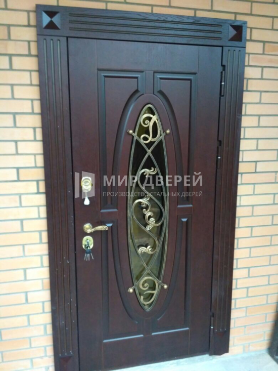 Элитная дверь для загородного дома  - фото